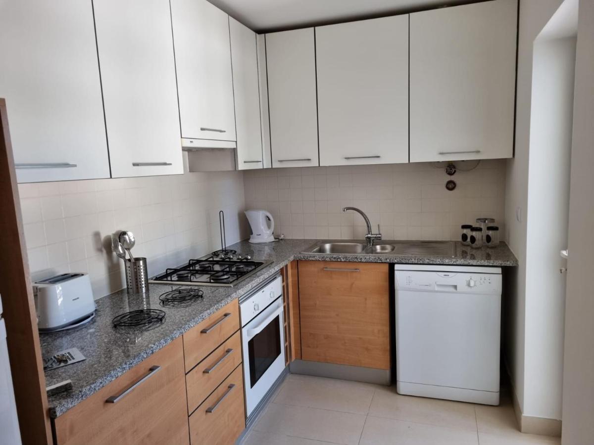 Marinho - 2 Bedroom 2 Bathroom Ground Floor Apartment With Communal Pool And Gardens Conceição Esterno foto